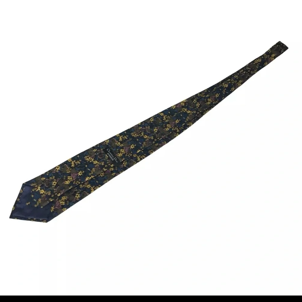 Christian Dior exclusive Tie Collection 2023 Fall/Winter Winners Choice. - Picture 6 of 16